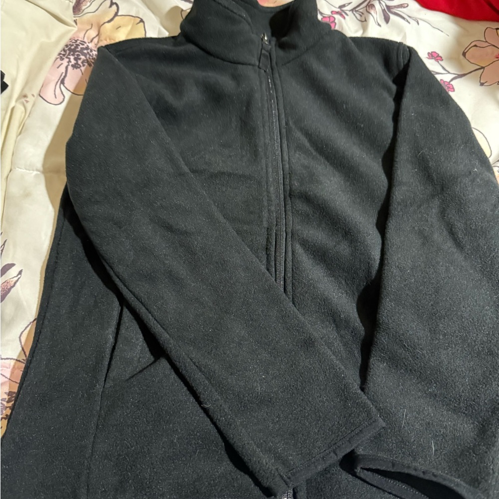Amazon Essentials Black Fleece Jacket